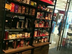 零售区-星巴克(宝山万达店)