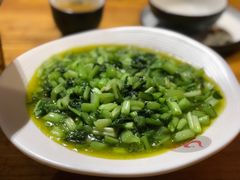 钵钵小苦菜-老滇山寨•云南特色菜•地方菜•民族风情歌舞表演(金碧店)