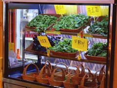 -由衷贵州酸汤牛肉火锅(新桥店)