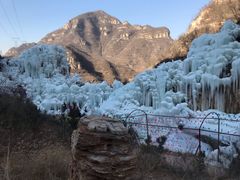 -大平台龙居瀑布旅游区