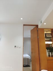 -HEYAN荷妍专业脱毛连锁机构