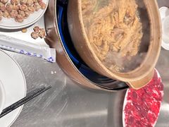 -胡须佬鸡煲四季火锅店(石厦西村直营店)