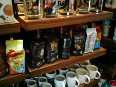 自助调料区-星巴克臻选(成都宽窄巷子店)