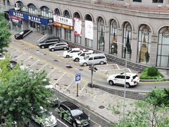 -大连米朵精选酒店(人民路港湾广场地铁站店)