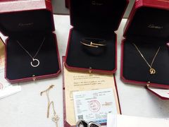 -用真奢侈品名表名包回收中心(朝阳万达店)