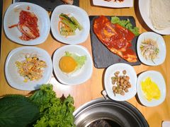 -极简·炭火烤肉主题餐厅·龙虾烧烤·烤羊排(宝龙店)