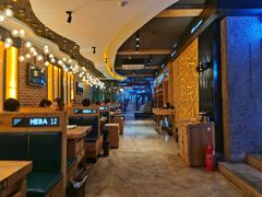 大堂-河坝강뚝烧烤专门店(旗舰店)