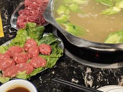-牛一煲美食(江高店)