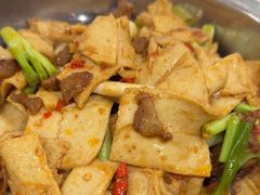 -湖南人家湘菜馆(镇江路店)