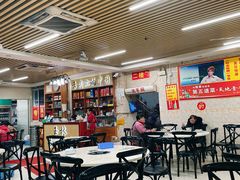 大堂-宁大姐第一家脆皮狗肉馆(江滨路店)