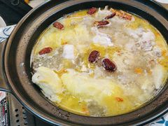 -松哥油焖大虾.小龙虾.黑鸭煲(海岸城店)