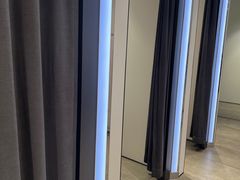 -URBAN REVIVO(上海中庚漫游城店)
