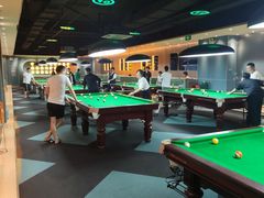 -夜时尚台球俱乐部(汉阳摩尔城店)