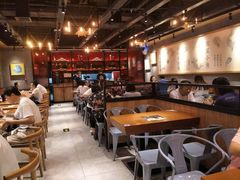大堂-渝是乎酸菜鱼(龙旗购物中心店)