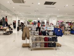 -优衣库(苏州天虹CCMall石路店)