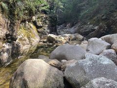 -祁门牯牛降观音堂风景区