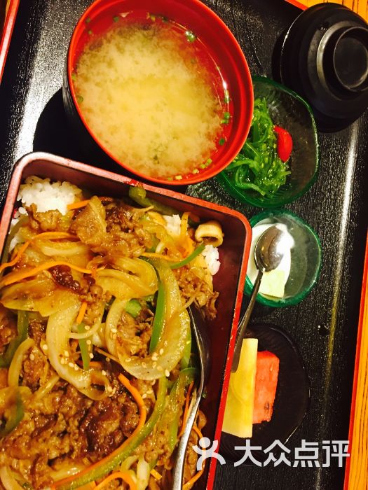 牛肉饭套餐