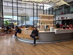 -奔驰上海利星(七宝店)