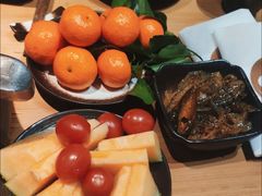 -湊湊火锅·茶憩(杭州湖滨银泰in77店)