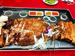 蒙古烤全羊-九十九顶毡房(阜石路店)