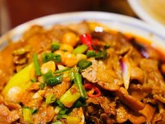 -肖四女乐山跷脚牛肉(滨江天街店)