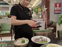 -得意咚瓜·顺德鱼生·冬瓜火锅(深圳首店)