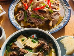 -金莹丸子汤清真(朝外SOHO店)