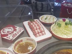 -生活如沸·顺德水牛奶火锅(大学路店)