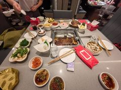 -海底捞火锅(高新万达广场店)