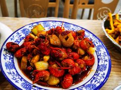 -江城燕子大排档(江汉路步行街店)