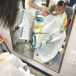 -V8潮牌·接发烫染连锁