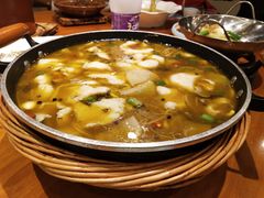 -有红鸡毛店·川菜(建设路店)