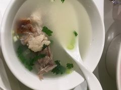 -贝勒爷·酥不腻烤鸭