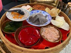 -董眼镜火锅(洪崖洞总店)