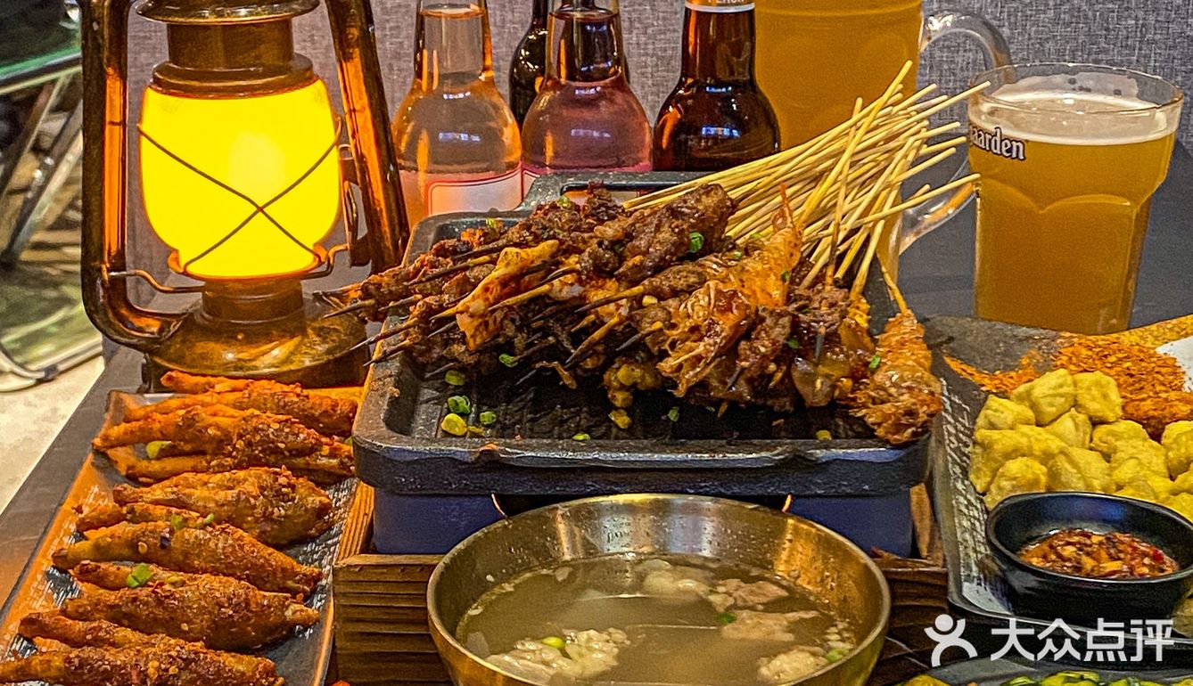 成都‼️露营风公路酒吧🏕️街边喝酒吃烧烤巨巨爽