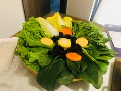 -尚尚仙·酸汤猪手·猪肚鸡火锅(华联万柳购物中心店)