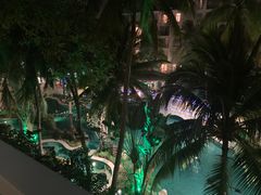 -三亚亚龙湾雅高美爵酒店