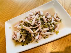 本地鱿鱼炒雪菜-金海湾海鲜排档(朱家尖店)