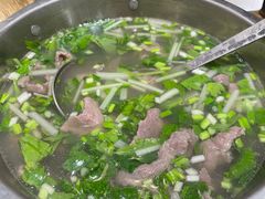 -冯烫烫跷脚牛肉·川菜小馆(武胜西街店)
