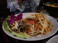 -Tikky Cafe
