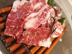 -草家酱蟹炭火烤肉店(珲春南路一店)