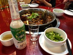 -佘记全家福芋儿鸡(向阳街总店)