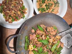 -费大厨辣椒炒肉(万家丽一店)