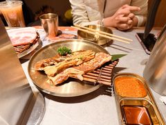 -草家酱蟹炭火烤肉店(珲春南路一店)