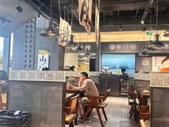 -张翻越·川渝冒菜·武汉黑鸭煲(城北万象城店)