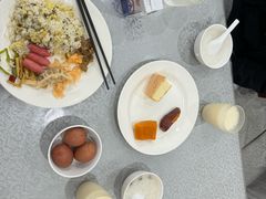 -黄山光明顶山庄