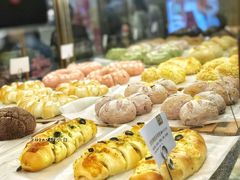 -奈雪的茶(湖滨银泰in77C区PRO店)