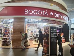 -波哥大埃尔多拉国际机场