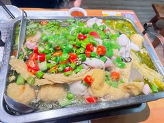 -后街佬·炭火鲜鱼杂(33小镇店)