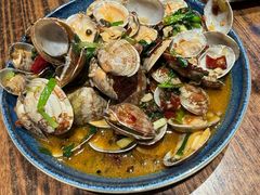 -蚝堡海鲜·威海菜·海肠捞饭·烧烤·亚洲吃蚝公司(幸福门店)